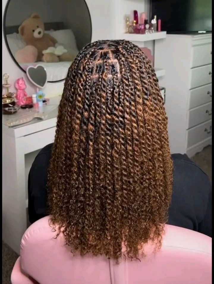Kinky braids 3